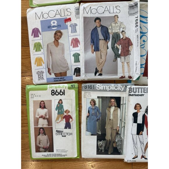 Lot Of 15 Vintage McCall Simplicity Clothing Patterns Sizes 14-22 - Picture 16 of 16